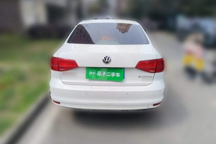 Used Volkswagen Sagitar 2017 180TSI Automatic Luxury Edition
