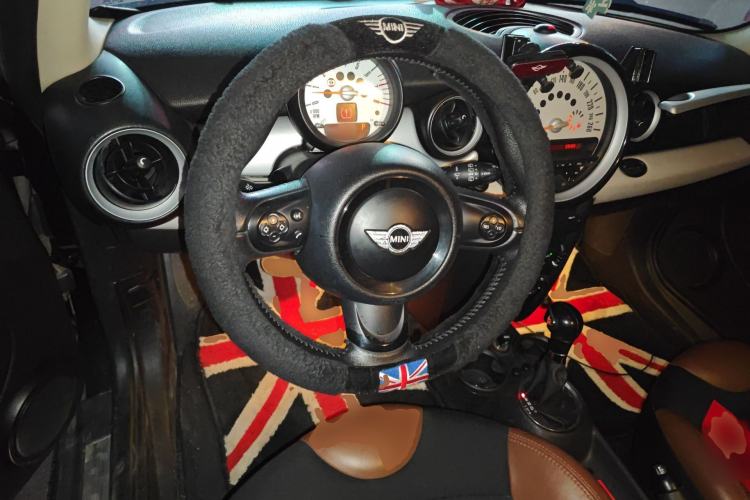 Used MINI 2012 1.6L COOPER Baker Street
