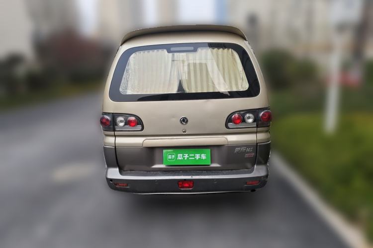 Used FORTHING Lingzhi 2013 M5 Q7 2.0L 7-Seater Long-Wheelbase Comfort Model