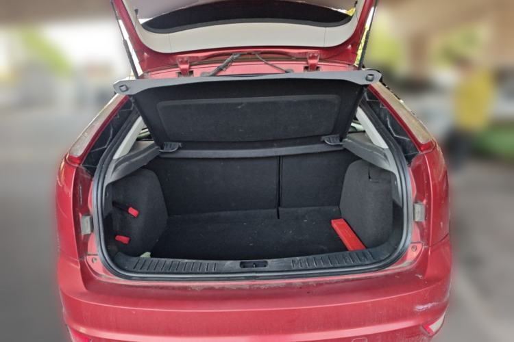 Used Ford Focus 2013 Hatchback Classic 1.8L Automatic Base Model