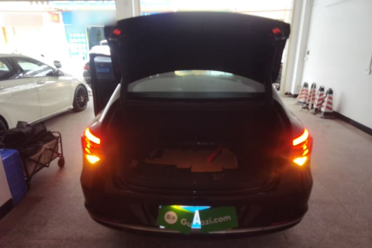 Used GAC Trumpchi GA6 2015 1.8T DCT Luxury Navigation Model
