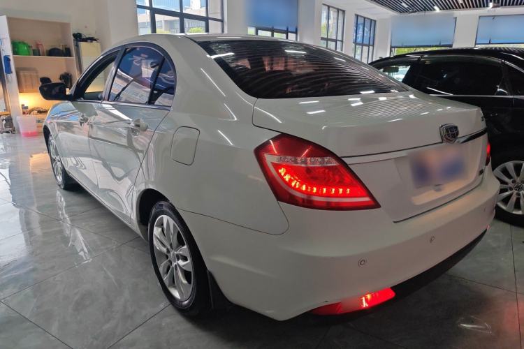 Used Geely Auto Emgrand 2015 Sedan 1.5L Manual - Top Trim Level Exterior 2