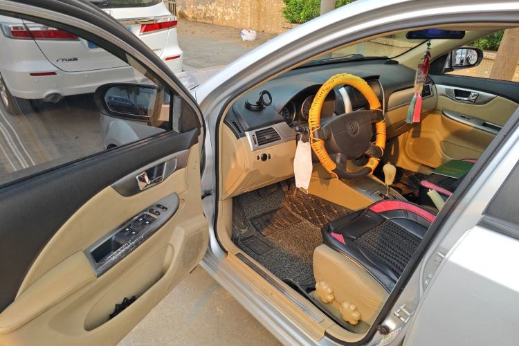 Used Buick Excelle 2011 1.6LX-AT Driver Seat