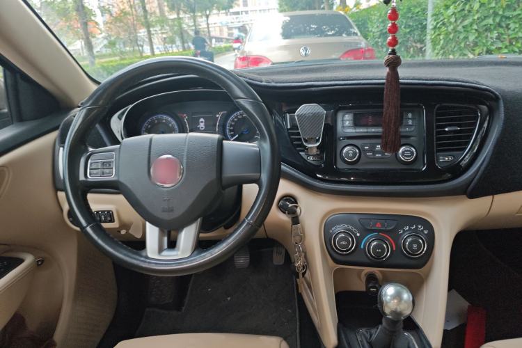 Used Fiat Viaggio 2012 1.4T Manual Enjoyment Edition
