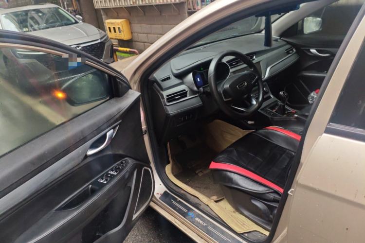 Used Geely Auto Emgrand 2020 1.5L Manual Luxury Model Driver Seat