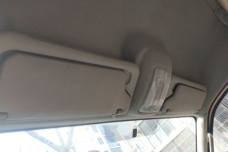 Used SAIC MAXUS Xintu V80 