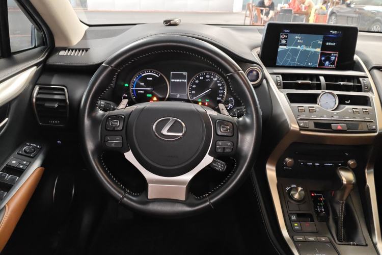 Used Lexus NX 2020 300h Front-Drive FENGSHANG Version China VI Standard
