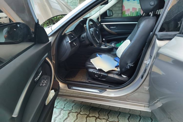 Used BMW 3 Series GT 2013 320i Sport Design Package