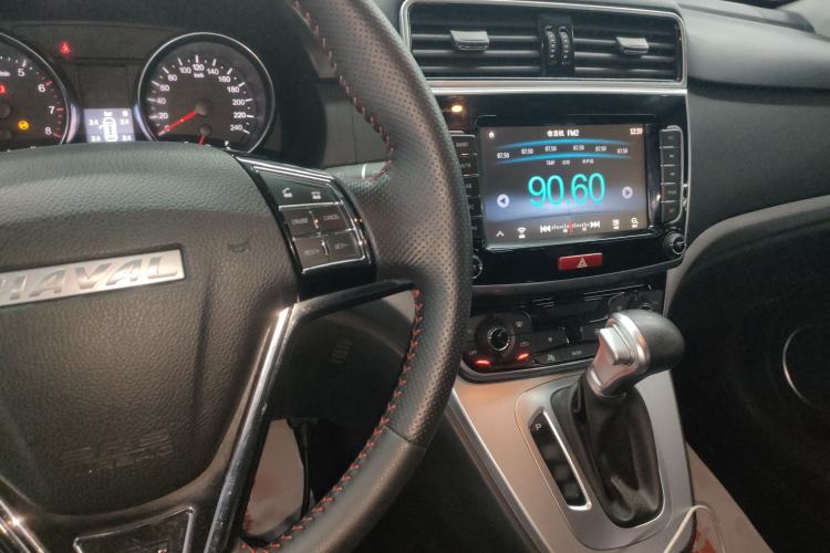 Used Haval M6 2019 1.5T DCT Two-Wheel Drive Elite Version China VI Standard
