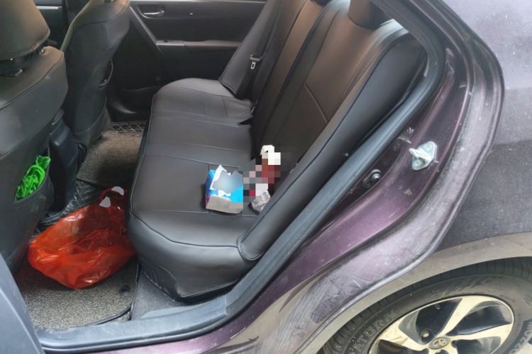 Used Toyota Levin 2017 Revised Dual-Engine 1.8H GS E-CVT Elite Sunroof Version China V Standard
