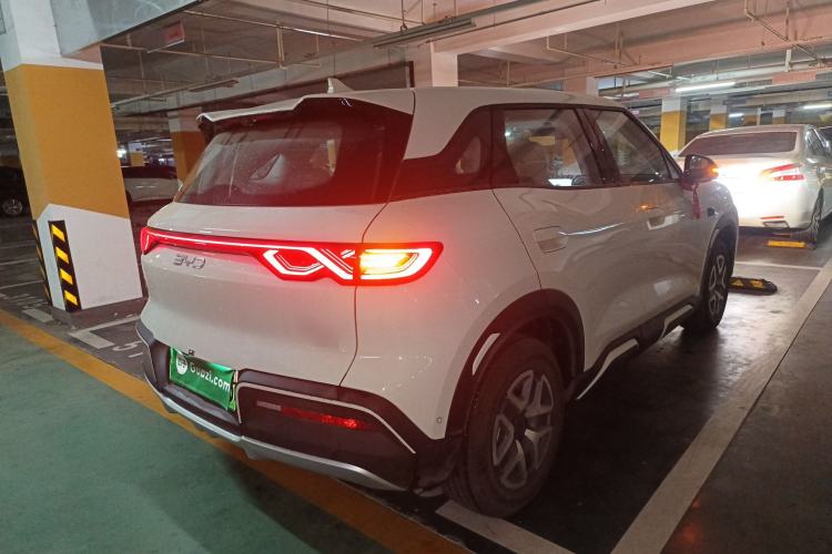 Used BYD Yuan UP 2025 Intelligent Driving Version 401 KM Dynamic Edition