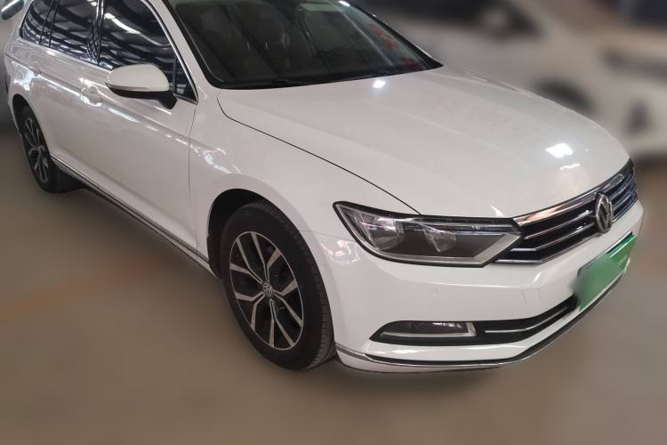 Used Volkswagen Variant 2017 380TSI Two-Wheel Drive Comfort Edition