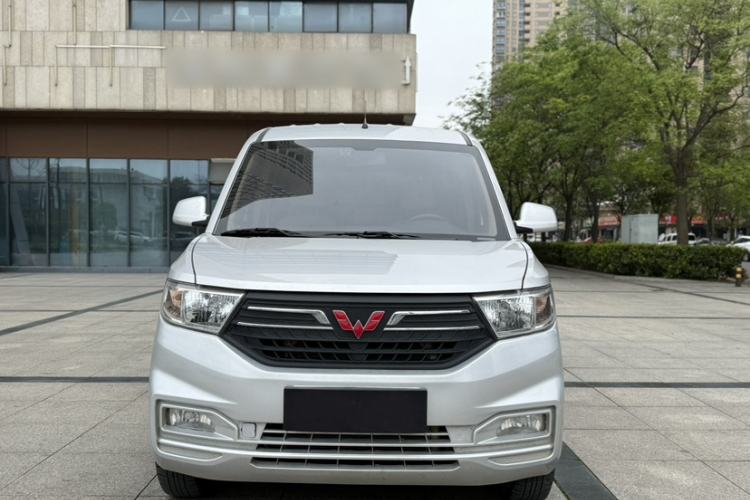Used Wuling Hongguang V 2022 1.5L Enjoy Edition Electric-Powered LAR Exterior 7