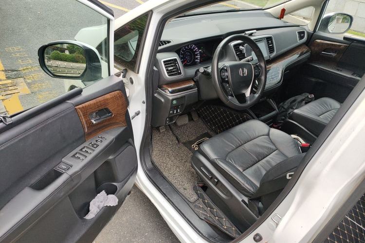 Used Honda Odyssey 2017 2.4L Smart Edition Driver Seat