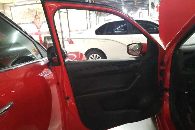 Used Skoda Fabia 2017 1.4L Automatic Car Enjoy Edition
