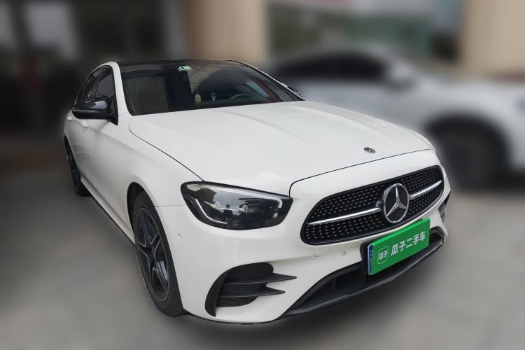 Used Mercedes-Benz E-Class 2021 E 260 Stylish Sports Edition Front Right 45 Deg