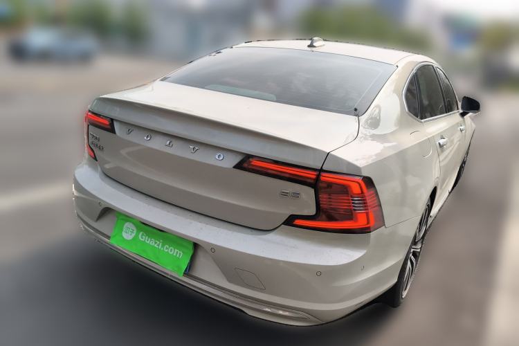 Used Volvo S90 2021 B5 Luxury Smart Edition
