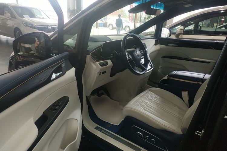 Used Buick GL8 2020 Avenir Avia Four-Seat Luxury Edition
