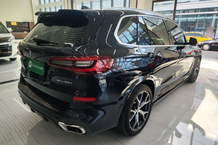 Used BMW X5 2022 Restyled xDrive 40Li M Sport Package Rear Right 45 Deg