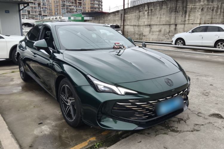 Used MG 7 2023 1.5T DCT Luxurious Supreme Edition