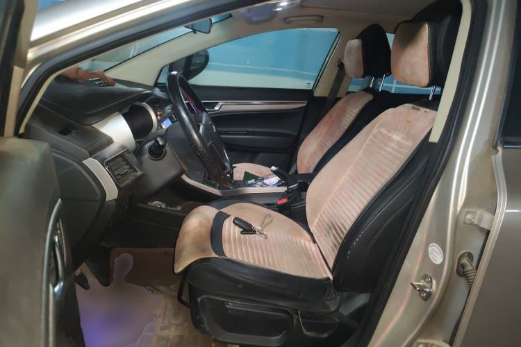 Used Geely Auto Emgrand GS 2016 Elegant Edition 1.8L Manual LingShang Model Left Front Seat