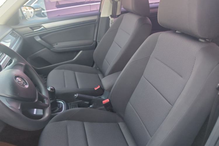 Used Volkswagen Bora 2017 1.6L Manual Fashion Model