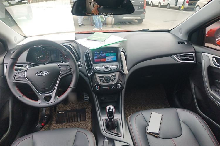 Used Chery Arrizo 5 2018 1.5L Manual Tribute to Youth Edition Center Console