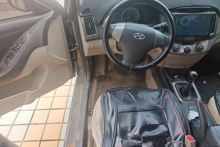 Used Hyundai Celesta 2011 1.6L Manual Comfort Edition
