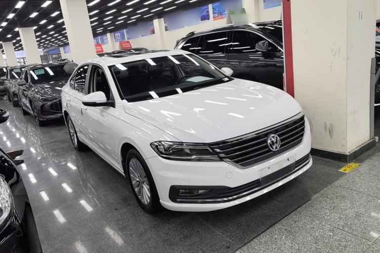 Used Volkswagen Lavida 2018 1.5L Automatic Comfort Edition China V Standard Front Right 45 Deg