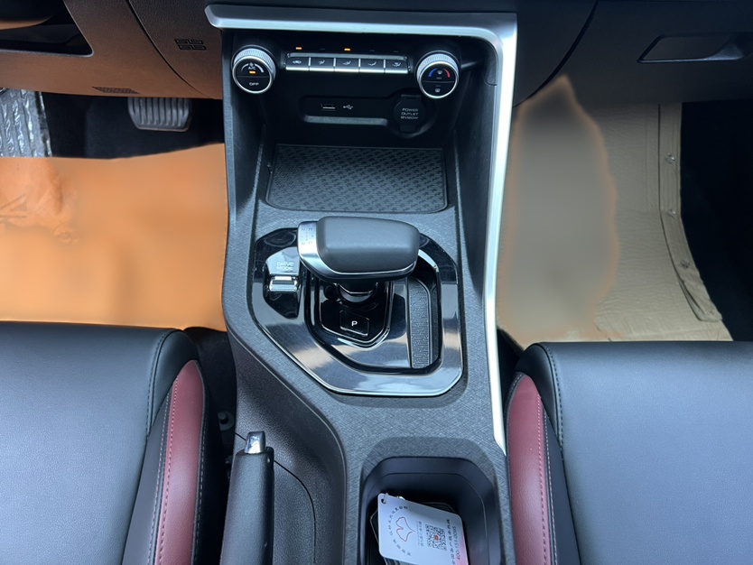 Geely Auto Coolray 2021 1.4T DCT Platinum Edition — снимка 10