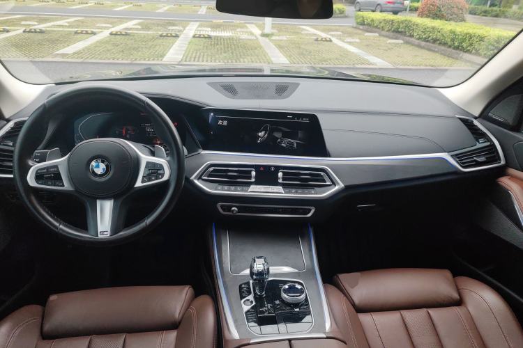 Used BMW X5 2020 xDrive40i M Sport Package Center Console