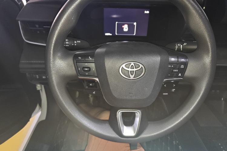 Used Toyota Camry 2024 2.0E Elite Edition Steering Wheel