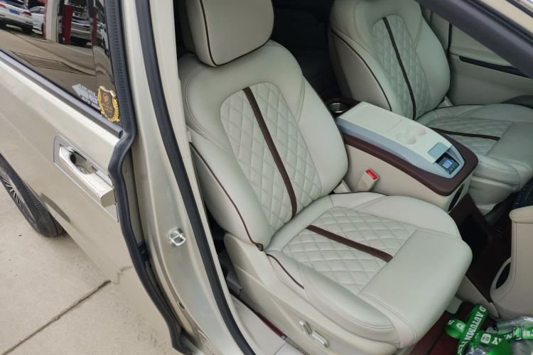 Used Buick GL8 2018 ES 28T Comfort Model China VI Standard