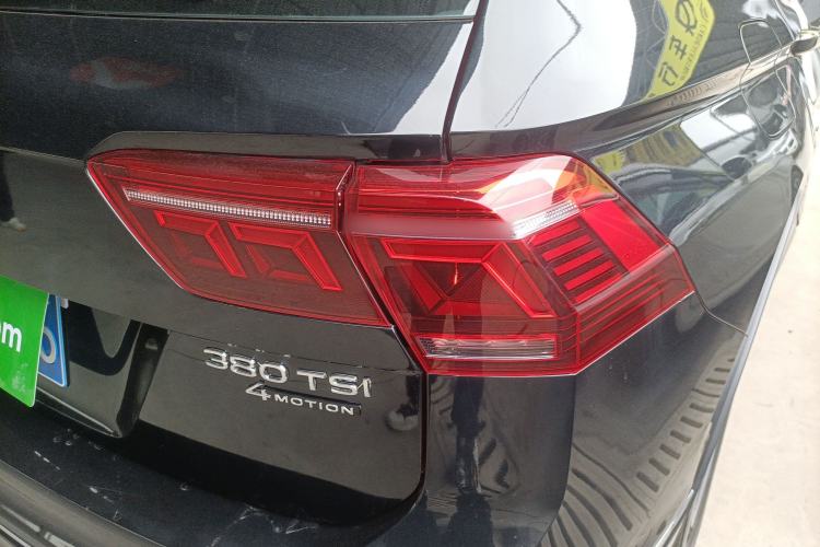 Used Volkswagen Tiguan L 2022 380TSI Automatic All-Wheel Drive R-Line Flagship 7-Seater
