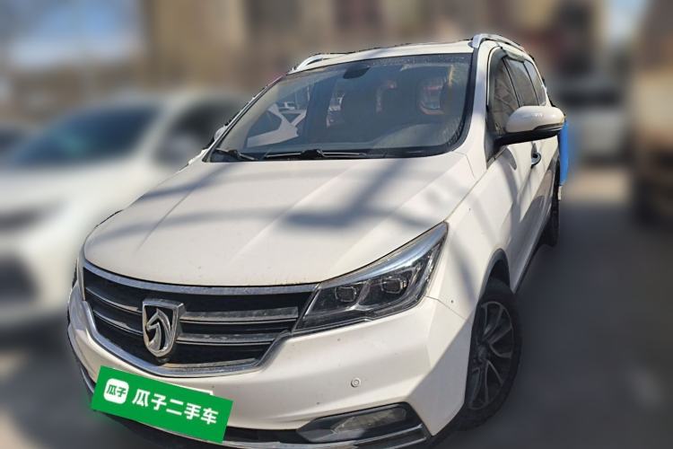 Used Baojun 730 2017 1.5T Manual Prestige Version 7 Seats