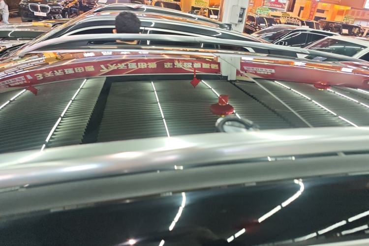 Used Mercedes-Benz GLC 2023 Refreshed GLC 300 L 4MATIC Dynamic Edition 5 Seats Roof