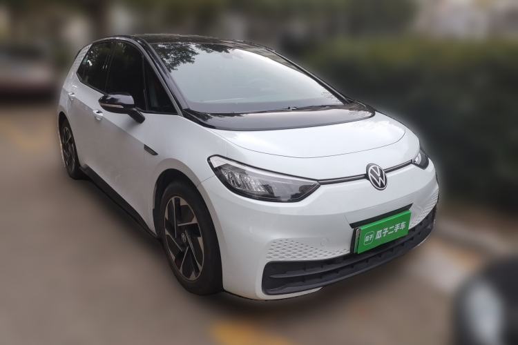 Used Volkswagen ID.3 2023 Upgraded Model Pure Intelligent Enjoyment Version Front Right 45 Deg
