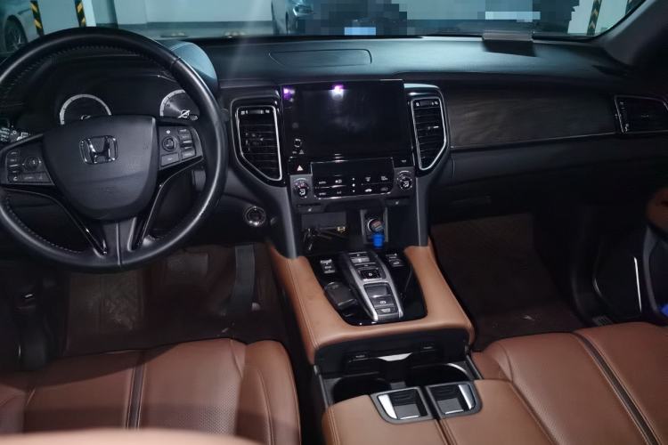 Used Honda UR-V 2020 370TURBO Two-Wheel Drive Luxury Edition