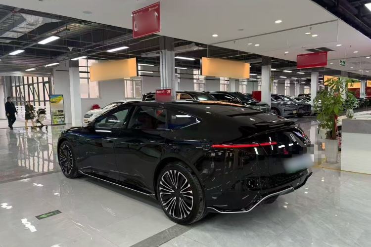 Used Avatr 12 2026 Ultra Pure-Electric All-Wheel-Drive Version Exterior 3