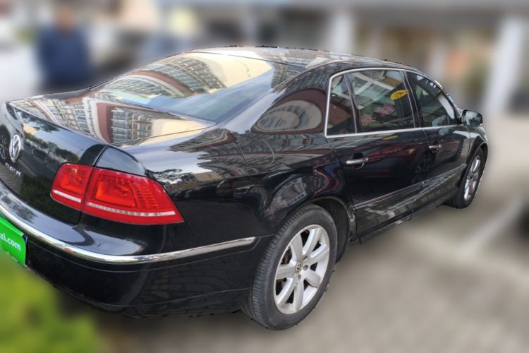Used Volkswagen Phaeton 2011 3.6L V6 5-Seater Extended Comfort Version
