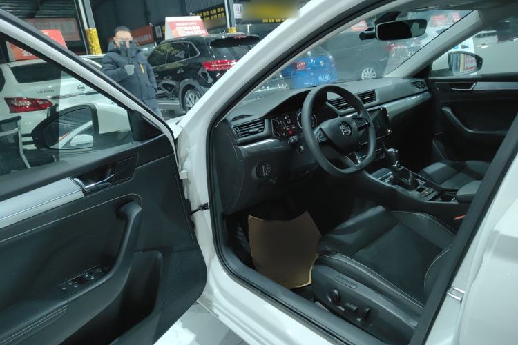 Used Skoda Superb 2019 TSI280 DSG Comfort Edition
