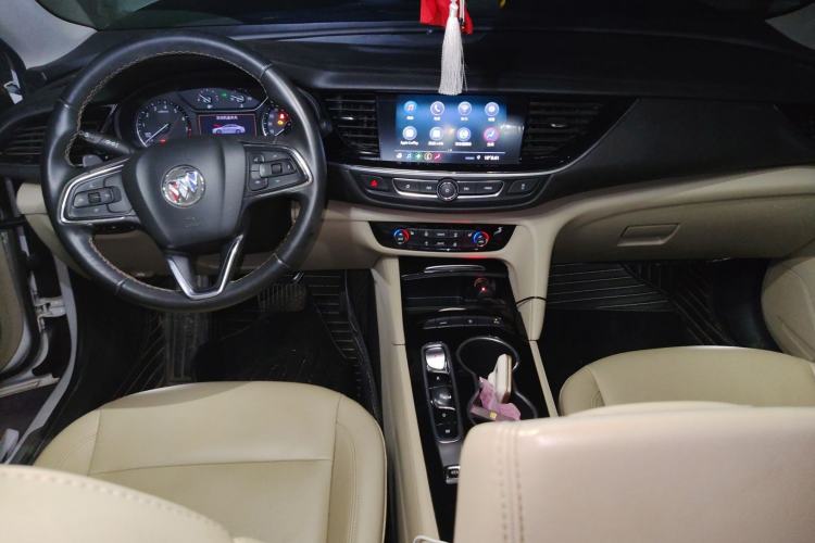 Used Buick Regal 2020 552T Elite Edition Center Console