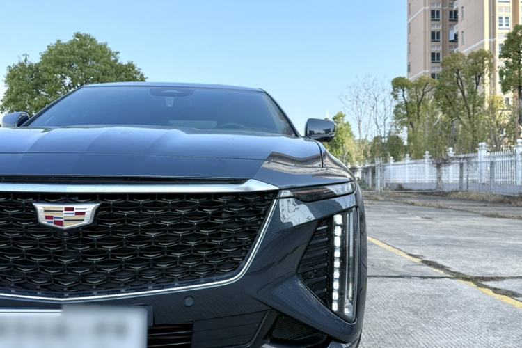 Used Cadillac CT6 2023 28T Luxury Version
