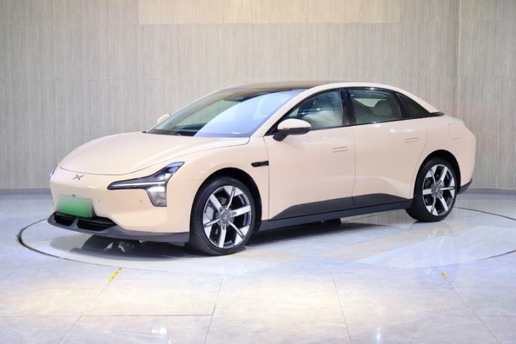 Used XPeng MONA M03 2024 620 with Ultra-Long Range