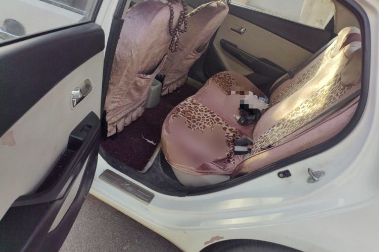 Used Kia K2 2011 Sedan 1.4L Manual Transmission GLS
