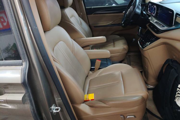 Used Buick GL8 2020 ES Land Cruiser 653T Luxury Edition
