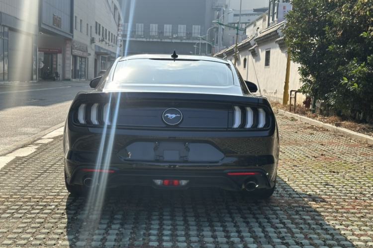 Used Ford Mustang 2021 2.3T EcoBoost
