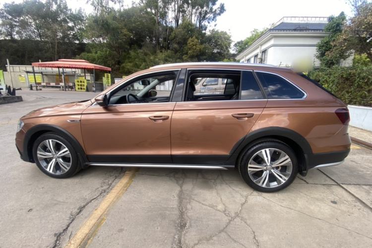 Used Volkswagen C-TREK 2017 230TSI DSG Luxury Model