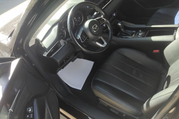 Used Mazda Atenza 2021 2.0L Blue Sky Luxury Edition
