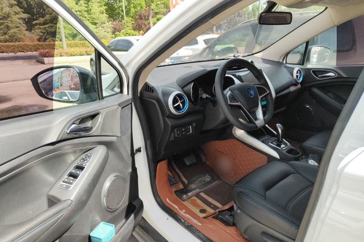 Used BYD Yuan New Energy 2019 EV360 Smart Connect Leading Model
